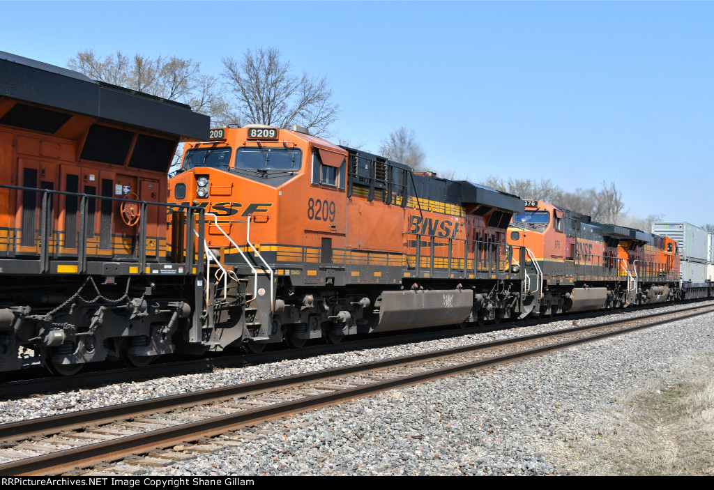 BNSF 8209 Roster shot.